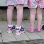 Как правильно выбрать детскую обувь: полезные советы