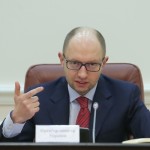 Яценюк заявив про «технічну» готовність України до безвізового режиму